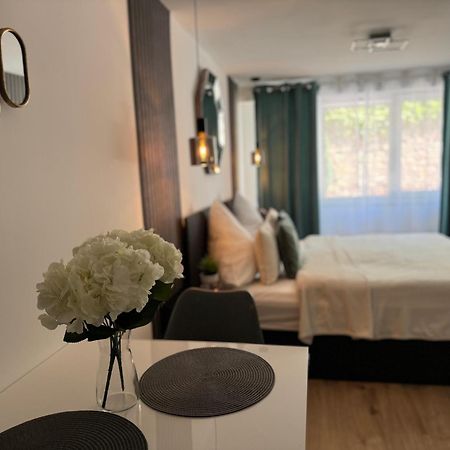Prime Host Dream Lägenhet Karlsruhe Exteriör bild
