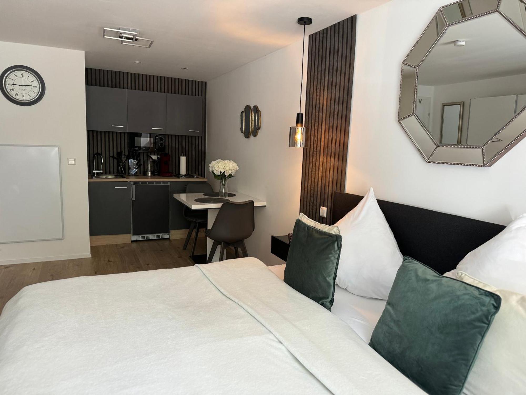 Prime Host Dream Lägenhet Karlsruhe Exteriör bild